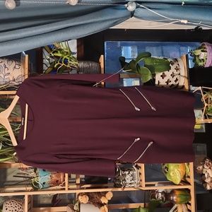 Purple Express dress comfy yet stylish, M